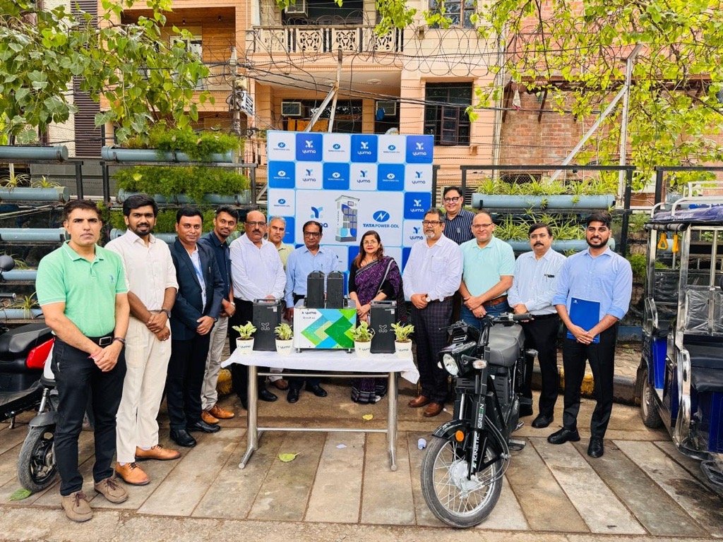 Tata Power DDL Collaborates with Magna Yuma Private Ltd. to establish Battery Swapping Stations in Delhi (1).jfif